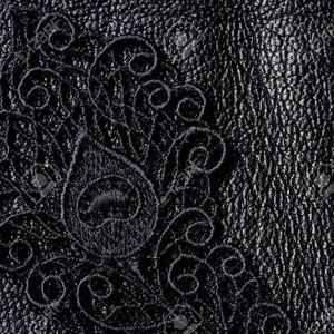 Meet your Posher, Adriana